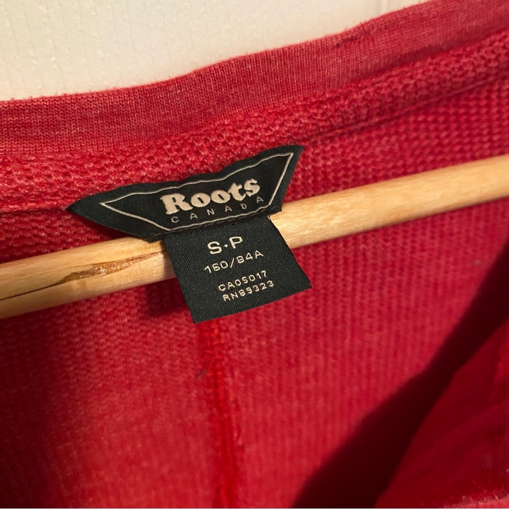 Roots Cabin Waffle Top - Size Small - Picture 2 of 6